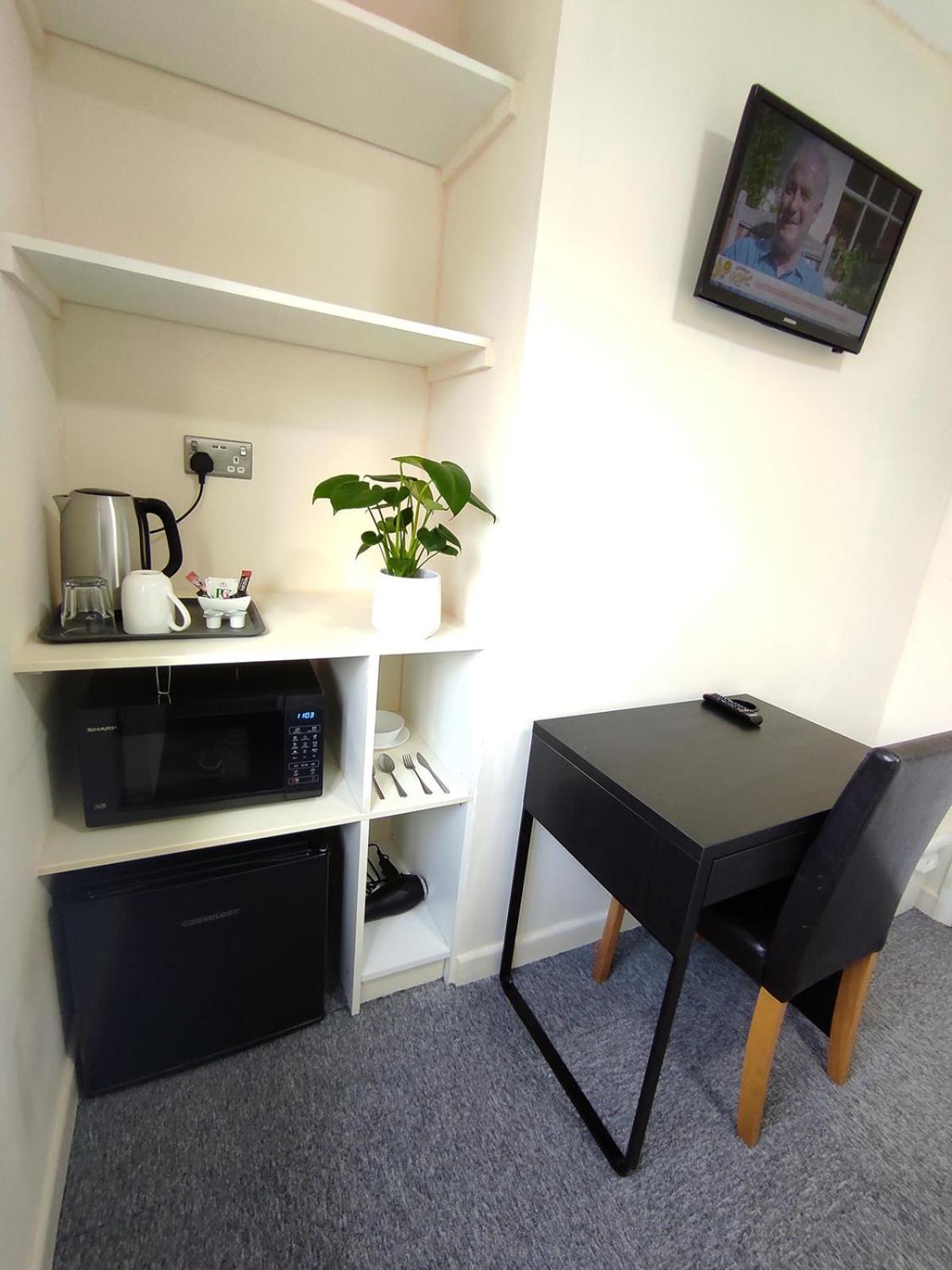 Osney Single Studio Only For One Adult Apartment Оксфорд Екстериор снимка